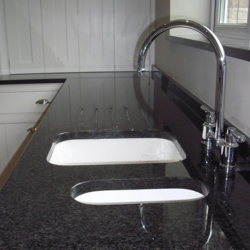 Piese Speciale Granit Black Pearl Polisat  (Blaturi / Trepte / Glafuri) 2cm