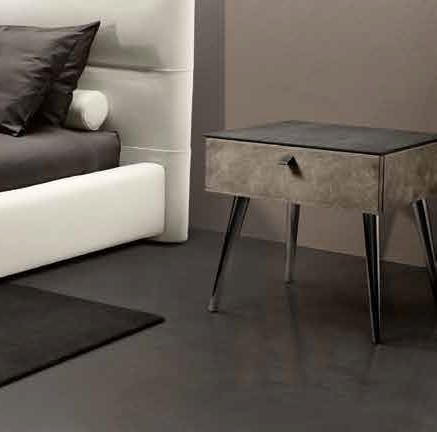 Noptiera Gamma K007-C  top Antracite Ceramic  piele Burt F613  picioare Cone Dark Chrome  HandMade in Italy