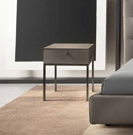 Noptiera Gamma K007-B  top Terra Ceramic  piele Pampas E933  baza metal Anthracite  HandMade in Italy