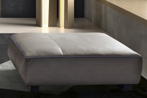 Ottoman Gamma Soho 112x112cm  piele Danka F776  HandMade in Italy