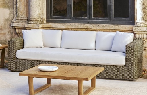Canapea exterior Point Heritage cu 3 locuri  structura aluminiu  cadru maro  textil alb G1 22