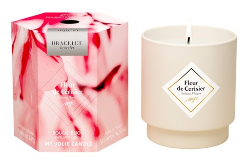 Lumanare parfumata My Jolie Candle Les Surprenantes Sakura Flower 180g + bratara argintie surpriza