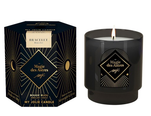 Lumanare parfumata My Jolie Candle Magie des Astres Tea Flower 180g + bratara aurie cu pandantiv reversibil luna-soare