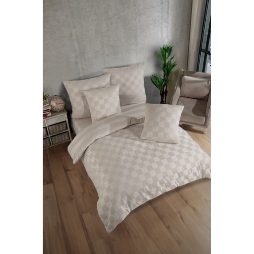 Lenjerie de pat bej din damasc pentru pat dublu 200x200 cm Kareli – Mijolnir