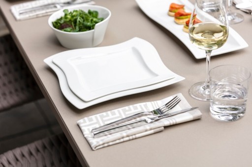 Farfurie intinsa NewWave, Villeroy &amp; Boch, 27x27x2.6 cm, portelan premium, alb