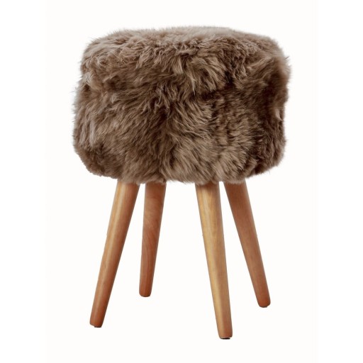 Taburet cu tapițerie din blană de oaie Native Natural, ⌀ 30 cm, maro