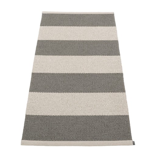 Covor tip traversă pentru interior și exterior gri antracit/crem 70x150 cm Bob Charcoal Linen – Pappelina