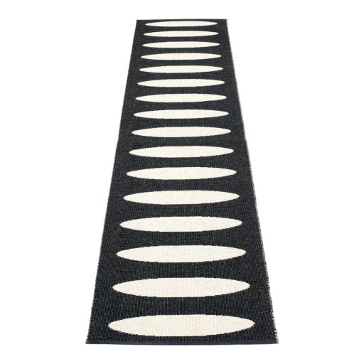 Covor tip traversă pentru interior și exterior negru 70x300 cm Ella Black – Pappelina
