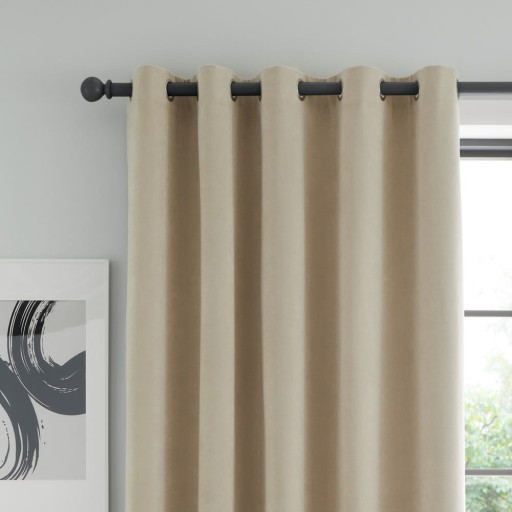 Draperie bej blackout/termoizolantă 168x213 cm cu prindere la ușă Wilson – Catherine Lansfield
