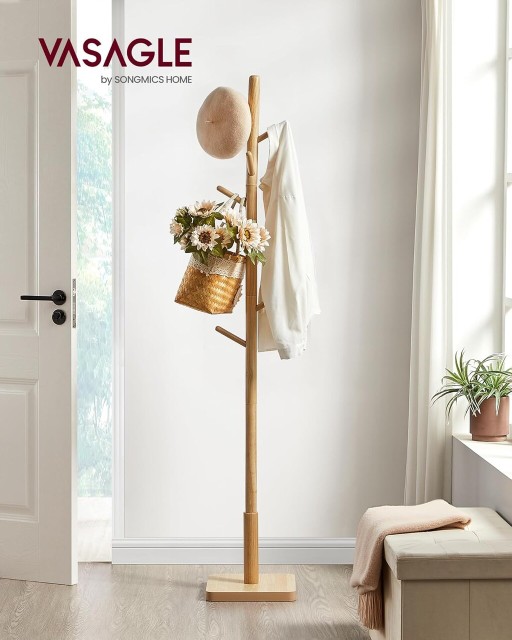 Cuier cu 8 agatatori Tree, Vasagle, 30x30x175 cm, lemn de arbore de cauciuc/MDF, natural