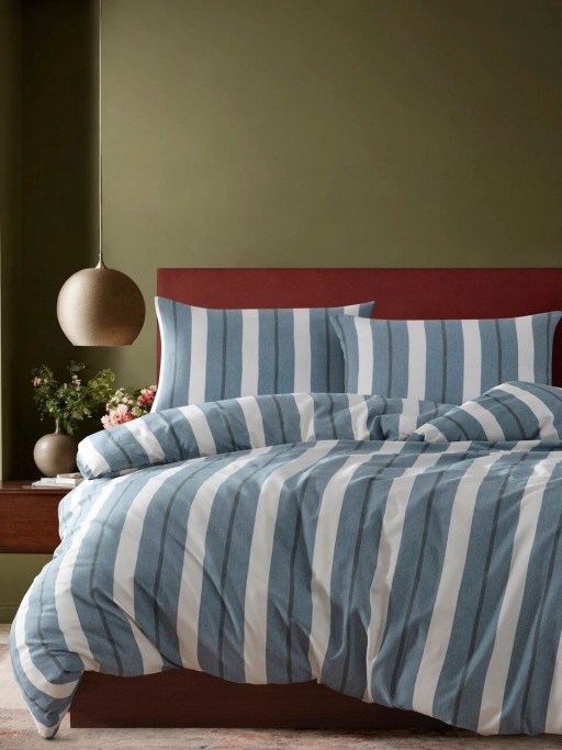 Lenjerie de pat dubla, L&#039;essentiel Maison, Helsinki, Bumbac;Poliester, Albastru petrol / Alb