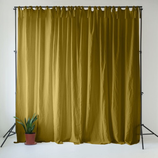 Draperie galben ocru-verde din in 140x300 cm Moss Green – Linen Tales