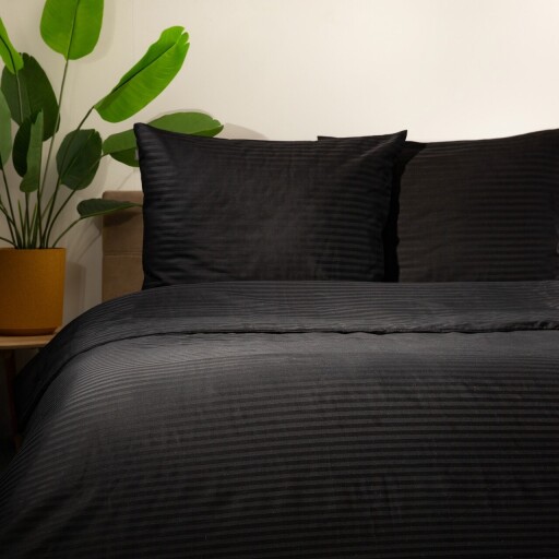 Lenjerie de pat dubla Agnes, Homla, 3 piese, 160x200 cm, bumbac/poliester, negru