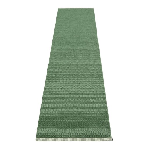 Covor tip traversă pentru interior și exterior verde 70x300 cm Mono Leaf Oregano – Pappelina