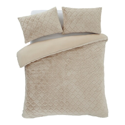Lenjerie de pat bej din micropluș/cocolino pentru pat dublu, extinsă 230x220 cm Cosy Diamond – Catherine Lansfield
