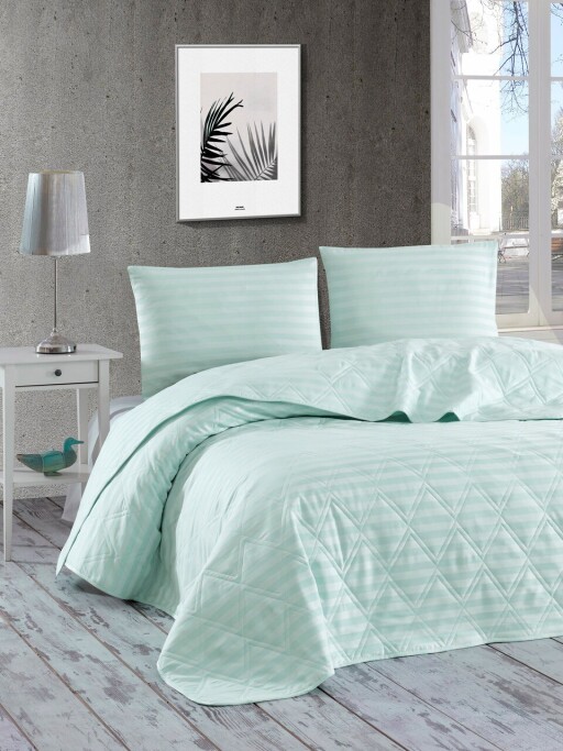 Cuvertura matlasata dubla, L&#039;essentiel Maison, Water Yollu Saten, Bumbac;Poliester , Verde menta