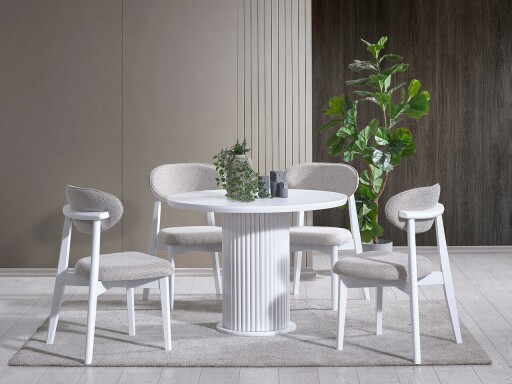 Masa, Hanah Home, Silva, Alb