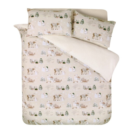 Lenjerie de pat bej din micropluș/cocolino pentru pat de o persoană 135x200 cm Winter Friends – Catherine Lansfield