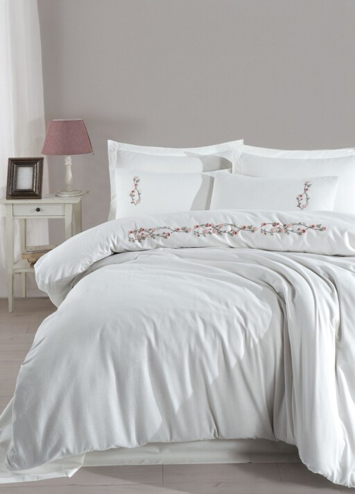 Lenjerie de pat dubla, L&#039;essentiel Maison, Rosita, Alb
