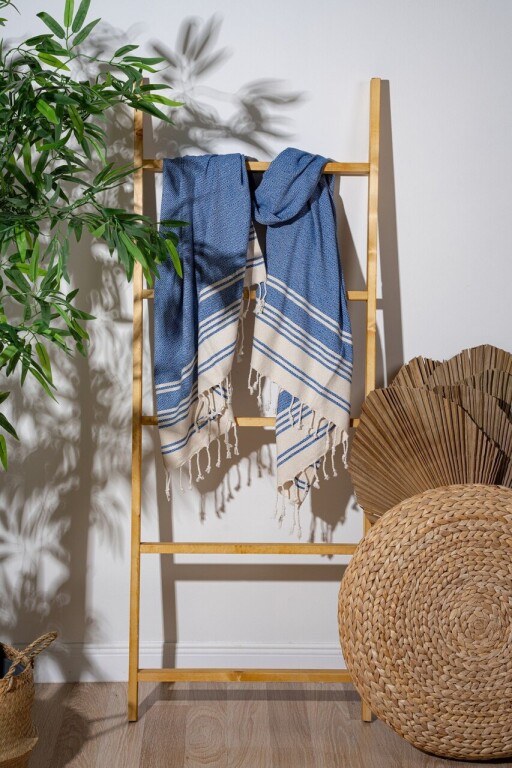 Prosop de plaja, L&#039;essentiel Maison, New Diamond, Albastru