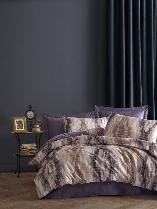 Lenjerie de pat dubla, L&#039;essentiel Maison, Mateo, Mov / Alb / Maro