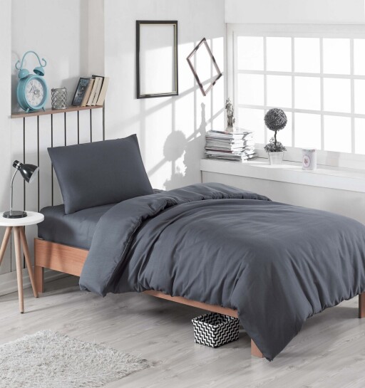 Lenjerie de pat pentru o persoana, L&#039;essentiel Maison, Düzboya, 65% bumbac/35% poliester, Fumuriu