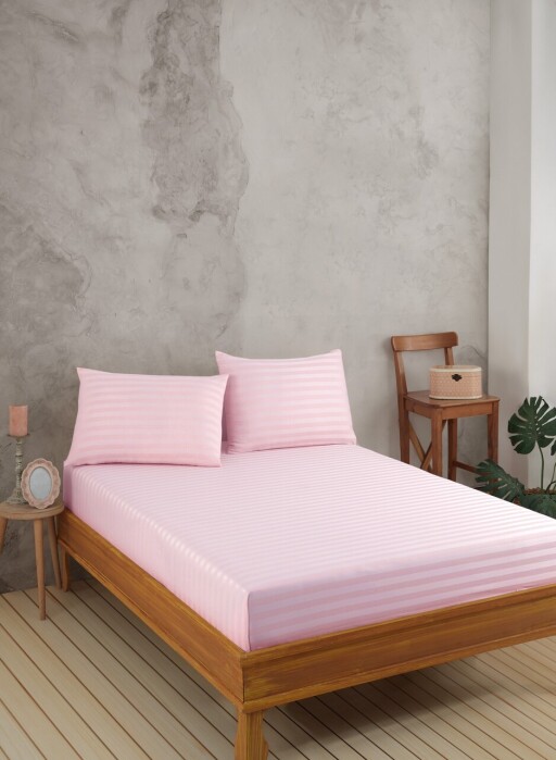 Set de pat pentru o persoana (cearceaf cu elastic si perna) 2 piese, L&#039;essentiel Maison, Water Yollu Saten, Bumbac;Poliester, Roz pudra