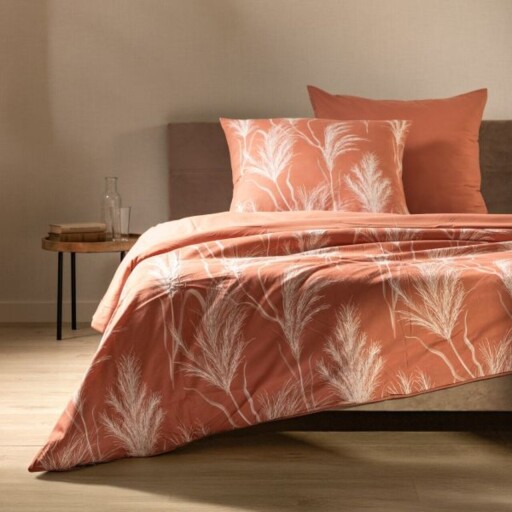 Lenjerie de pat pentru o persoana Vanessa, Homla, 2 piese, 140x200 cm, microfibra din poliester, somon/alb