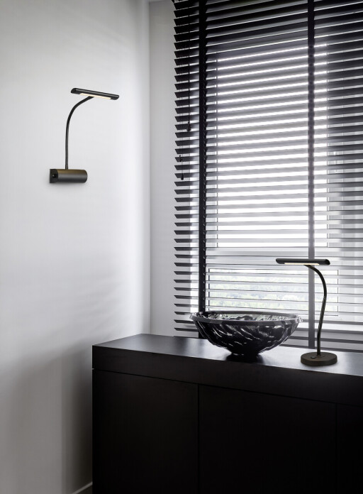 Aplica de perete Curtis, TRIO, 18x35 cm, 4W, 1x SMD LED, metal, negru mat