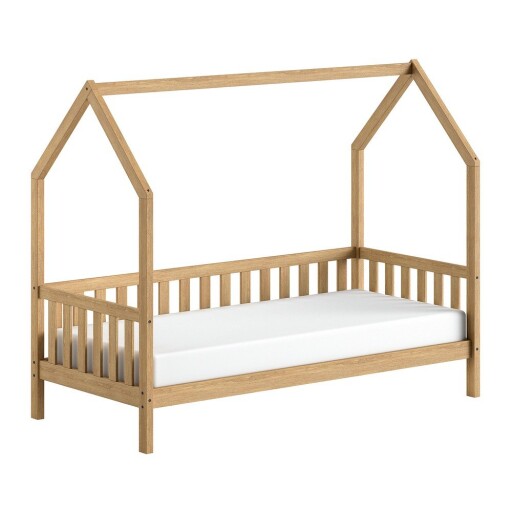 Pat pentru copii în culoare naturală de tip casă, din lemn de stejar cu somieră 90x200 cm Cabane – Vipack