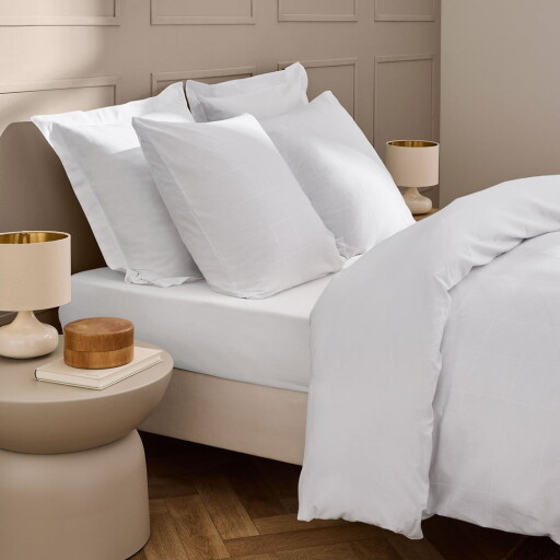 Cearceaf alb 160x200 cm Linella – douceur d'intérieur