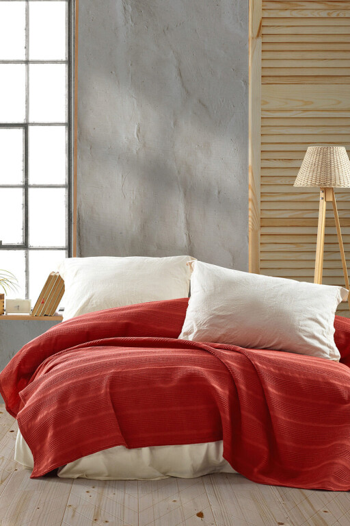 Cuvertura matlasata dubla, Leona - Red, Viaden, Bumbac