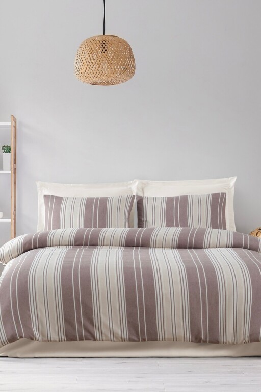 Lenjerie de pat dubla 3 piese, L&#039;essentiel Maison, Lima, Bumbac;Poliester, Maro / Bej