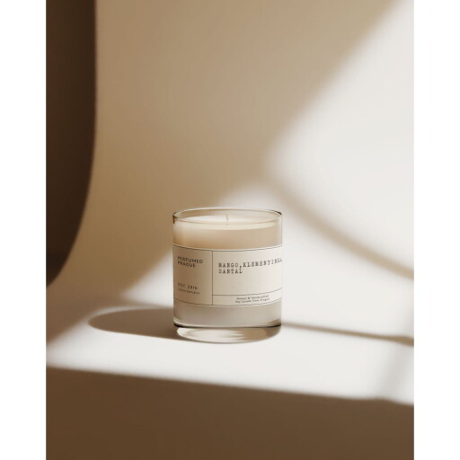 Lumânare parfumată din ceară de soia timp de ardere 40 h #67 Mango, Clementine, Sandalwood – Perfumed Prague