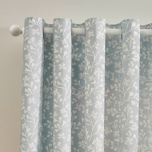 Draperii albastre 2 buc. 168x137 cm Brooke Floral – Catherine Lansfield