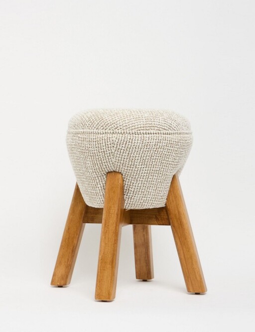 Taburet, Atelier del Sofa, 370CTF1107, Lemn de fag, Crema/Nuca