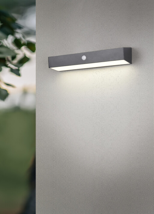 Aplica de perete pentru exterior Silves, RL, 30.3x9.5x6 cm, 6W, 1x SMD, plastic, negru