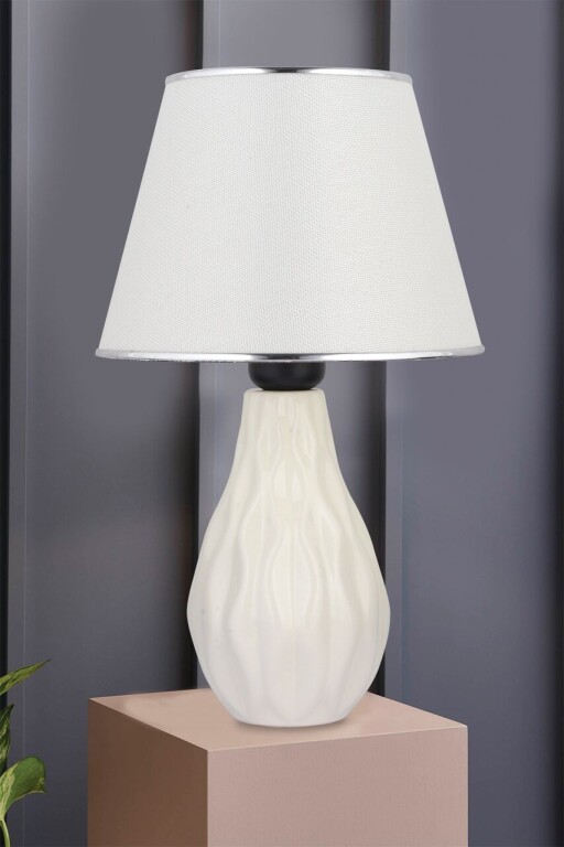 Lampa de masa, Opviq, 433NUV1513, Crem