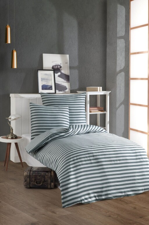 Set lenjerie de pat pentru o persoana Single XL (DE), 2 piese, L'essentiel Maison, Water Yollu Saten, Bumbac;Poliester, Verde