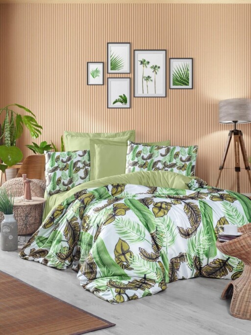 Lenjerie de pat dubla King (IT), 3 piese, L'essentiel Maison, 472, Verde/Alb