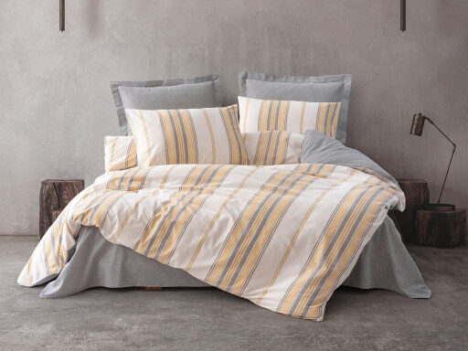 Lenjerie de pat dubla Super King (EU) (IT), 3 piese, L'essentiel Maison, Tribus, Yellow / Grey / White