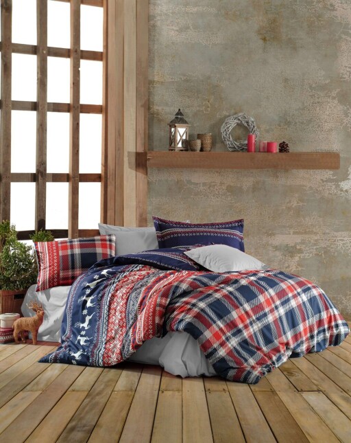 Lenjerie de pat dubla Super King (FR), 3 piese, L'essentiel Maison, Chr-Coverset-2, Roșu / Alb / Albastru închis / Gri