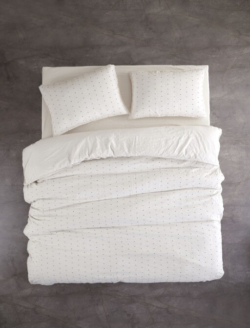 Lenjerie de pat dubla King (FR), L'essentiel Maison, Point v2, Crem/Negru
