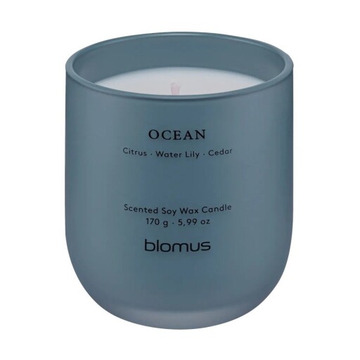 Lumânare parfumată din ceară de soia timp de ardere 35 h Tuoksu Ocean – Blomus