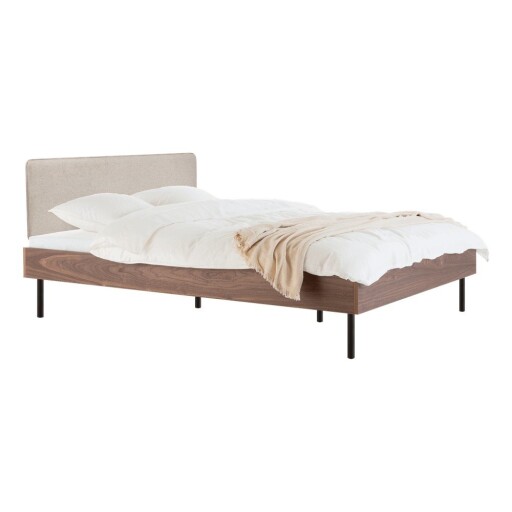 Pat matrimonial în culoare naturală închisă tapițat/din placă aglomerată de lemn cu aspect de lemn de nuc cu somieră 160x200 cm Streiko – noo.ma