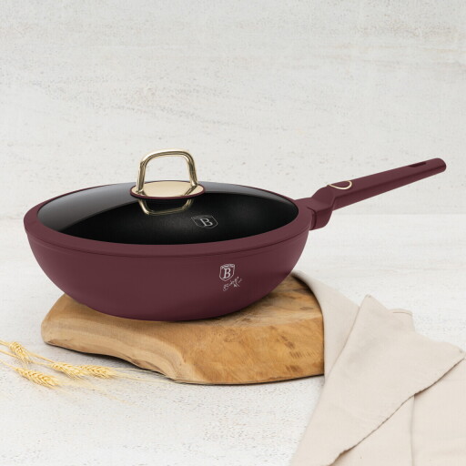 Tigaie Wok cu capac Berlinger Haus, Leonardo, 28 cm, 3.2 L, aluminiu forjat, visiniu mat