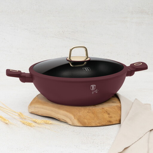 Tigaie Wok cu capac Berlinger Haus, Leonardo, 30 cm, aluminiu forjat, visiniu mat