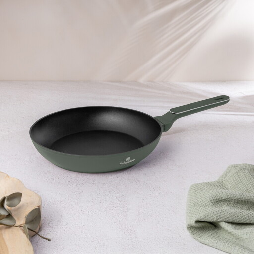 Tigaie Berlinger Haus, Matte Green, 28 cm, 2.4 L, aluminiu forjat, verde mat