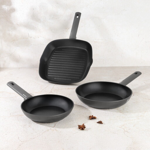 Set 3 tigai Berlinger Haus, Anthracite, 20/24/28 cm, aluminiu forjat, antracit mat
