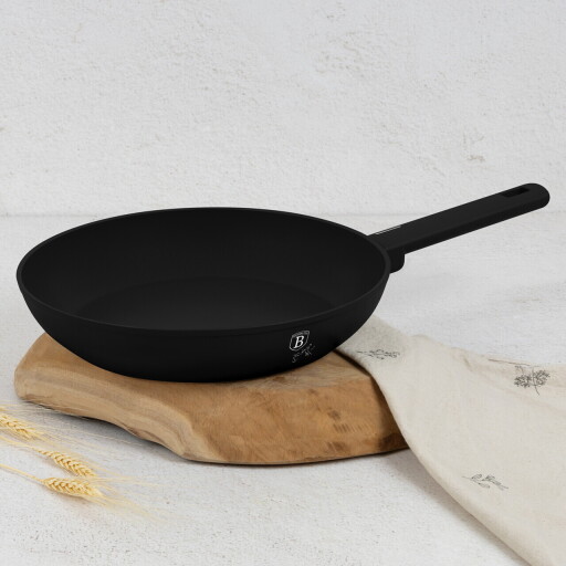 Tigaie Berlinger Haus, Matte Black, 28 cm, 2.4 L, aluminiu forjat, negru